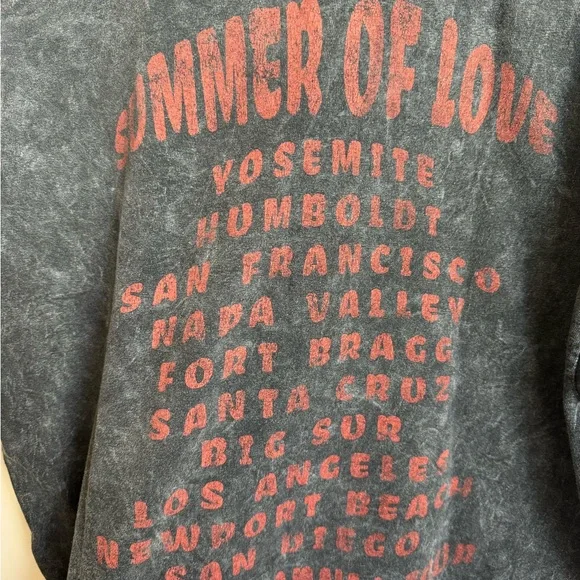 Faded graphics tee - Picture 8 of 10